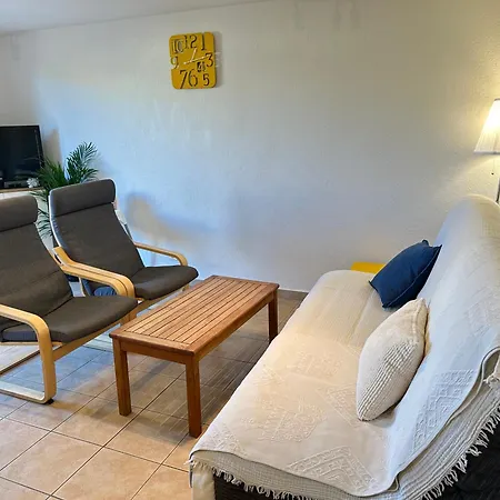 Apartment Les Pensees La Londe-les-Maures